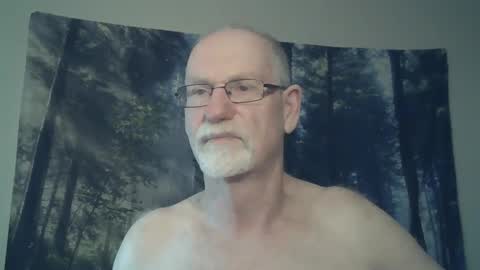 Larbie online show from 12/15/24, 09:13