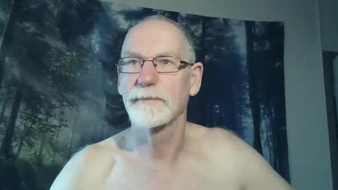Larbie online show from 12/27/24, 03:37