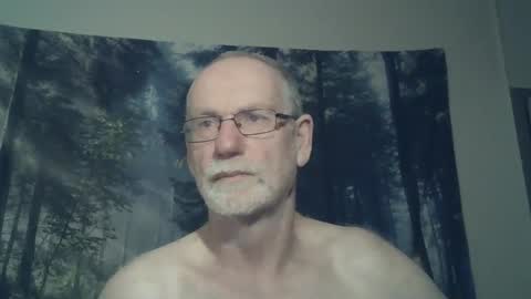 Larbie online show from 01/11/25, 11:23