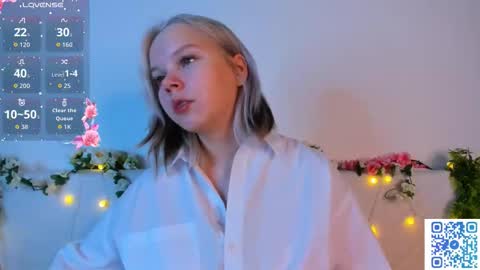 Rose online show from 11/30/25, 02:26