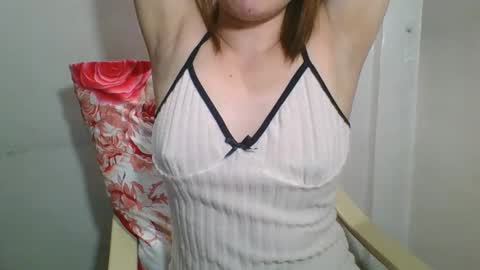 Larice online show from 09/25/25, 05:55