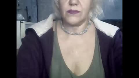 larisaq4ugo24 online show from 01/18/26, 02:21