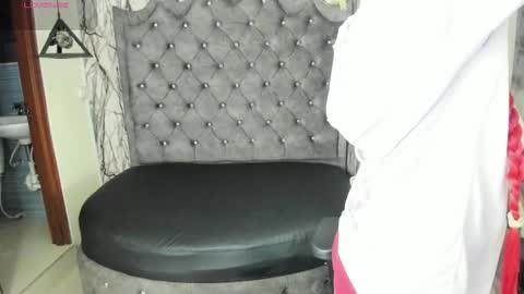  Lari online show from 03/09/25, 02:50