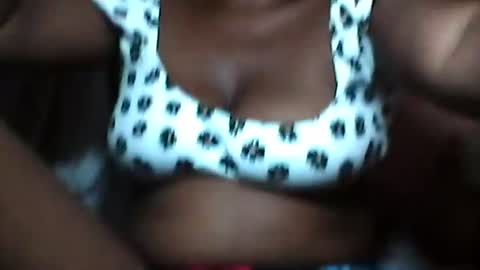 Snapshot of larissa417816 chatting on 03/01/26, 09:55 Larissa online show from 03/01/26, 09:55