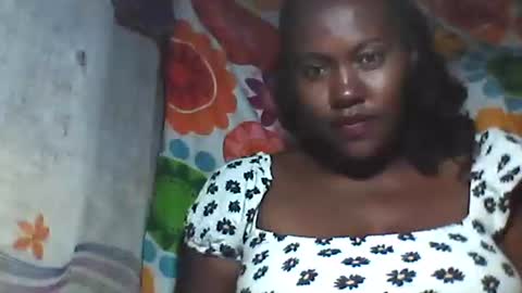 Larissa online show from 03/10/26, 05:01