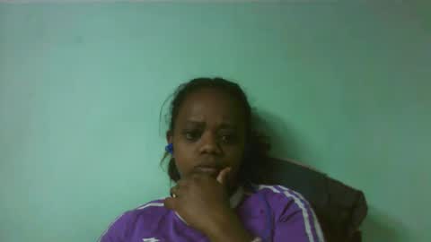 larissa645771 online show from 09/15/25, 06:41