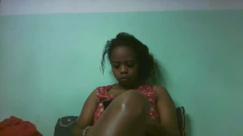 larissa645771 online show from 09/24/25, 07:33