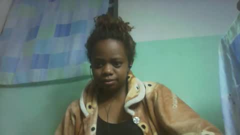 larissa645771 online show from 10/23/25, 05:55