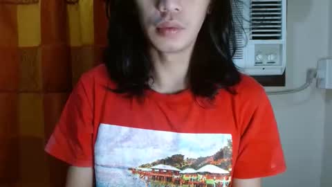 Snapshot of larochefoucauld chatting on 04/25/26, 03:31 Francois online show from 04/25/26, 03:31