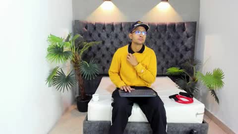 LARRY online show from 01/14/26, 12:22