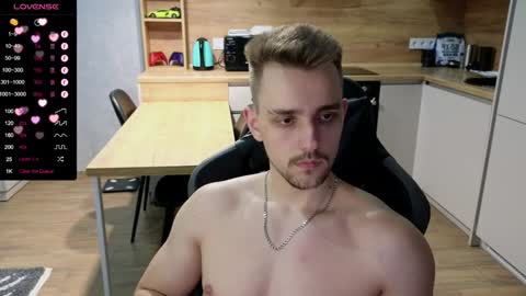 Lars online show from 02/03/25, 01:19