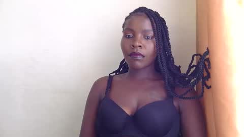 larvy12 online show from 11/08/25, 05:51