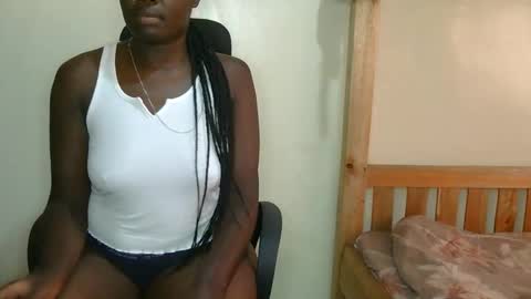 larvy12 online show from 12/14/25, 12:32