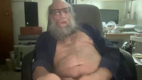 chris online show from 02/06/26, 02:31