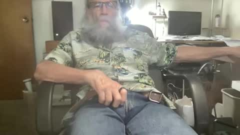 chris online show from 03/15/26, 08:04