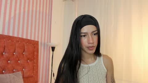 Tania  online show from 06/05/26, 02:12