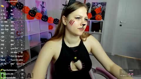 Leslie GTM2 Mon Tue Sat  0300am-1000am Thu and Sun 0900am-1600pm. online show from 10/31/25, 01:28