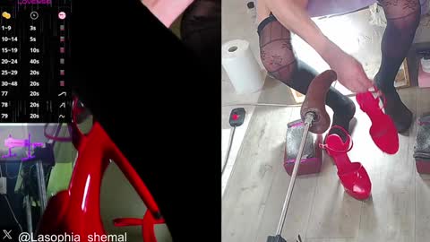 Sophia online show from 02/01/25, 10:37