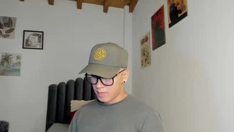 Snapshot of lass_nazar chatting on 09/16/25, 01:17 lass_nazar online show from 09/16/25, 01:17