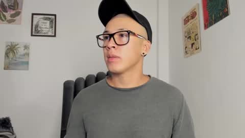 Snapshot of lass_nazar chatting on 09/18/25, 01:18 lass_nazar online show from 09/18/25, 01:18