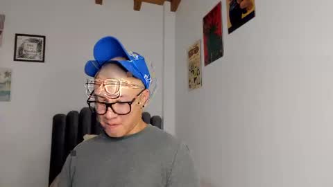 Snapshot of lass_nazar chatting on 09/20/25, 01:39 lass_nazar online show from 09/20/25, 01:39