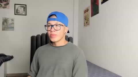 Snapshot of lass_nazar chatting on 09/27/25, 01:21 lass_nazar online show from 09/27/25, 01:21