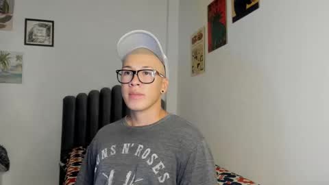 Snapshot of lass_nazar chatting on 10/02/25, 01:23 lass_nazar online show from 10/02/25, 01:23