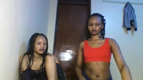 Snapshot of last_barbie chatting on 10/26/25, 07:31 Last barbie online show from 10/26/25, 07:31