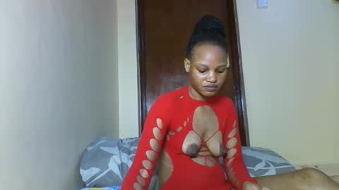 Snapshot of last_barbie chatting on 11/07/25, 01:11 Last barbie online show from 11/07/25, 01:11