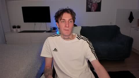 Snapshot of lastnight4you chatting on 01/02/25, 12:35 acie online show from 01/02/25, 12:35