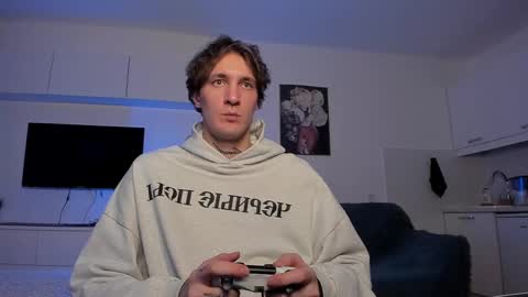 Snapshot of lastnight4you chatting on 02/17/25, 02:09 acie online show from 02/17/25, 02:09