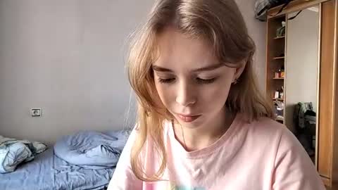 Linet online show from 06/09/26, 07:42