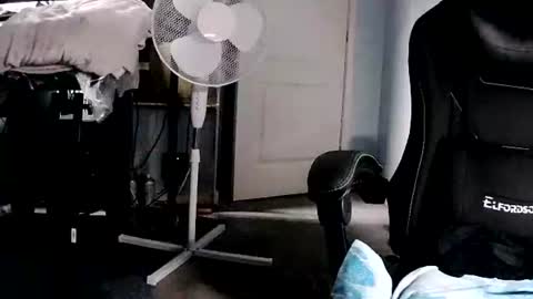 Snapshot of latexchris77 chatting on 05/01/26, 03:11 latexchris77 online show from 05/01/26, 03:11