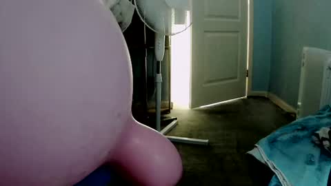 Snapshot of latexchris77 chatting on 07/14/26, 04:34 latexchris77 online show from 07/14/26, 04:34