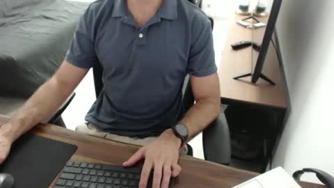 latexdave84 online show from 11/19/25, 02:00