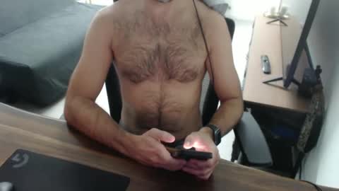 Snapshot of latexdave84 chatting on 05/20/26, 10:43 latexdave84 online show from 05/20/26, 10:43