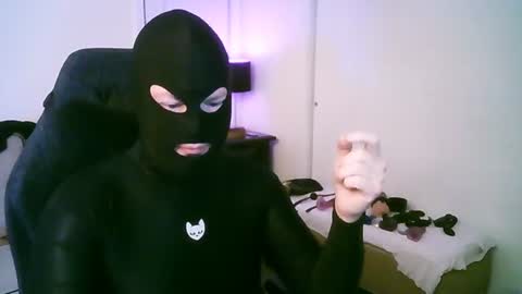 Snapshot of latexminheadroom chatting on 07/20/26, 05:11 latexminheadroom online show from 07/20/26, 05:11