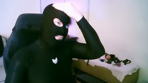 Snapshot of latexminheadroom chatting on 07/30/26, 05:39 latexminheadroom online show from 07/30/26, 05:39