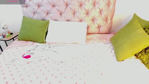 Lorena online show from 01/07/25, 05:54