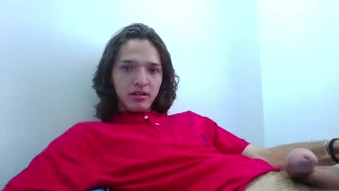 Snapshot of latin_boi6 chatting on 02/11/25, 07:16 Angel online show from 02/11/25, 07:16