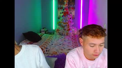 latin_boysxxx_ online show from 12/02/25, 12:10