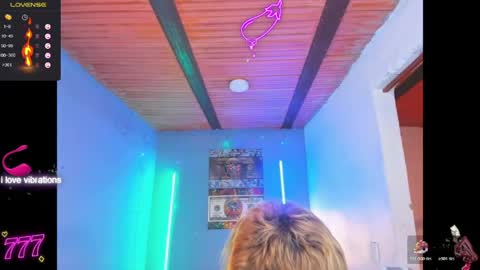 latin_boysxxx_ online show from 04/06/26, 04:46