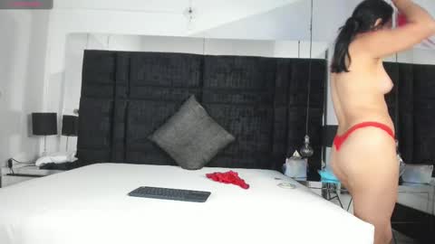 Johana y Santiago online show from 03/01/25, 04:37