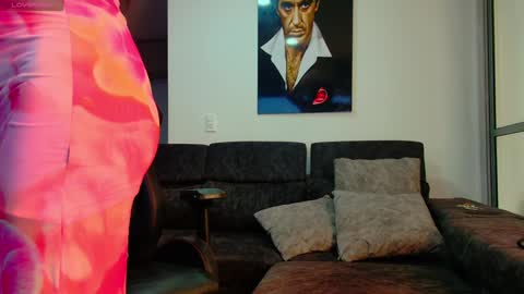 Snapshot of latin_couple77 chatting on 01/31/25, 09:48 Sara y Andy online show from 01/31/25, 09:48