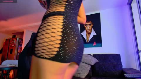 Snapshot of latin_couple77 chatting on 02/02/25, 04:15 Sara y Andy online show from 02/02/25, 04:15