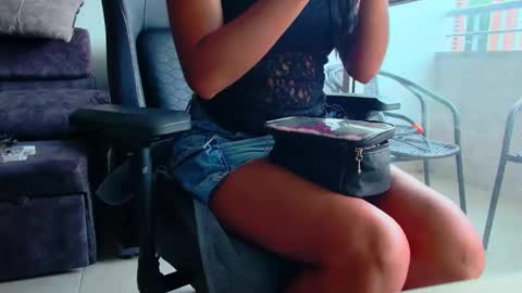 Snapshot of latin_couple77 chatting on 05/30/26, 10:40 Sara y Andy online show from 05/30/26, 10:40