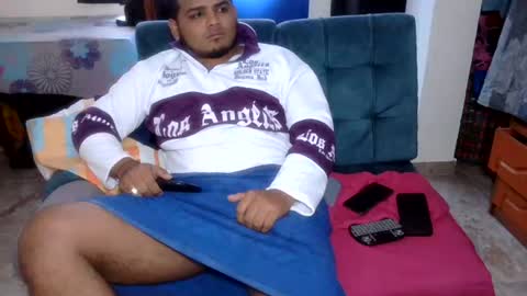 latin_curiousxxx online show from 06/18/26, 06:45