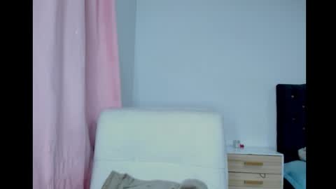 latin_delight_ online show from 11/30/25, 12:25