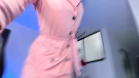 instagramlatin goddessx   im nikoll online show from 12/31/24, 07:29