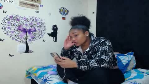 karen online show from 12/03/24, 01:52